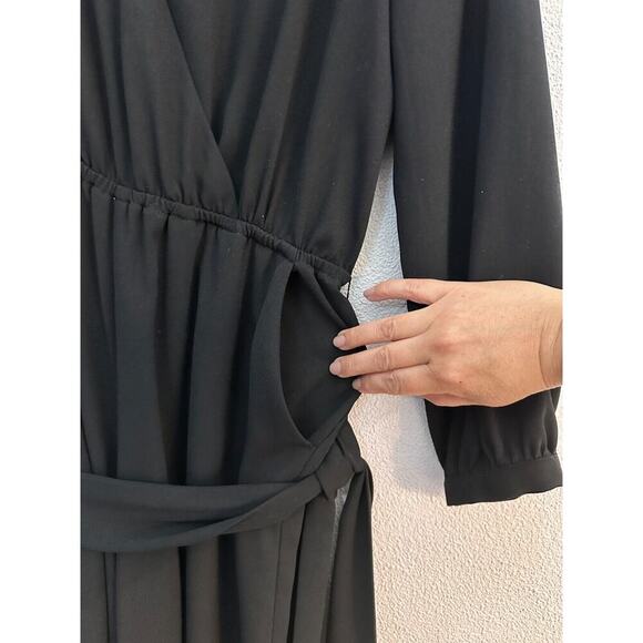 Halogen Black Women's Longsleeve Belted Jumpsuit Size M V-Neck Pockets - Picture 16 of 16